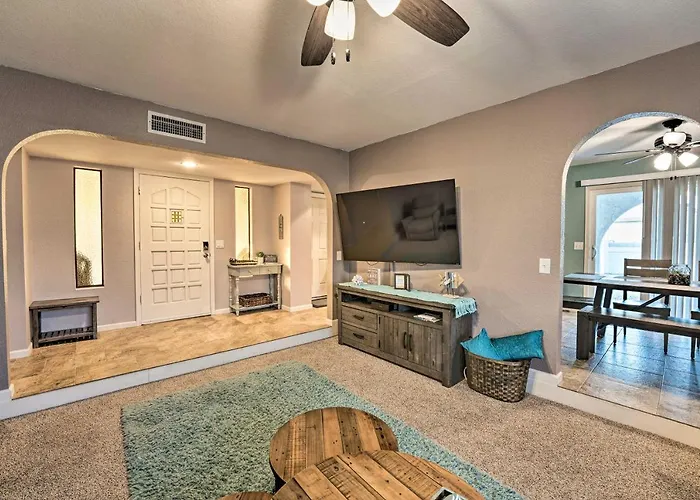 3 Mi To Water: Havasu Gem W/ Fire Pit & Grill