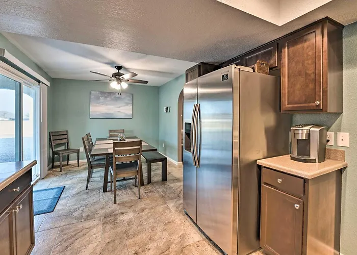 3 Mi To Water: Havasu Gem W/ Fire Pit & Grill Vakantiehuis Lake Havasu City